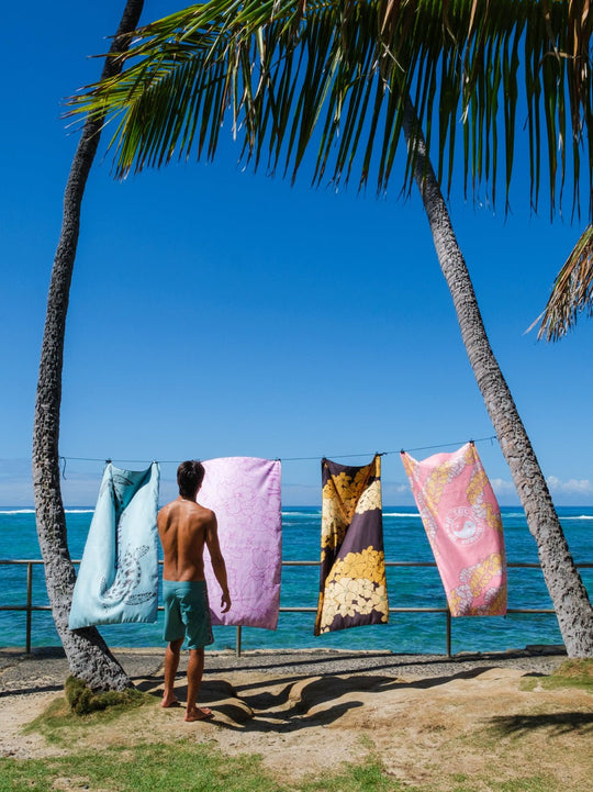 T&C Surf Designs T&C Surf Puakenikeni Microfiber Towel, 
