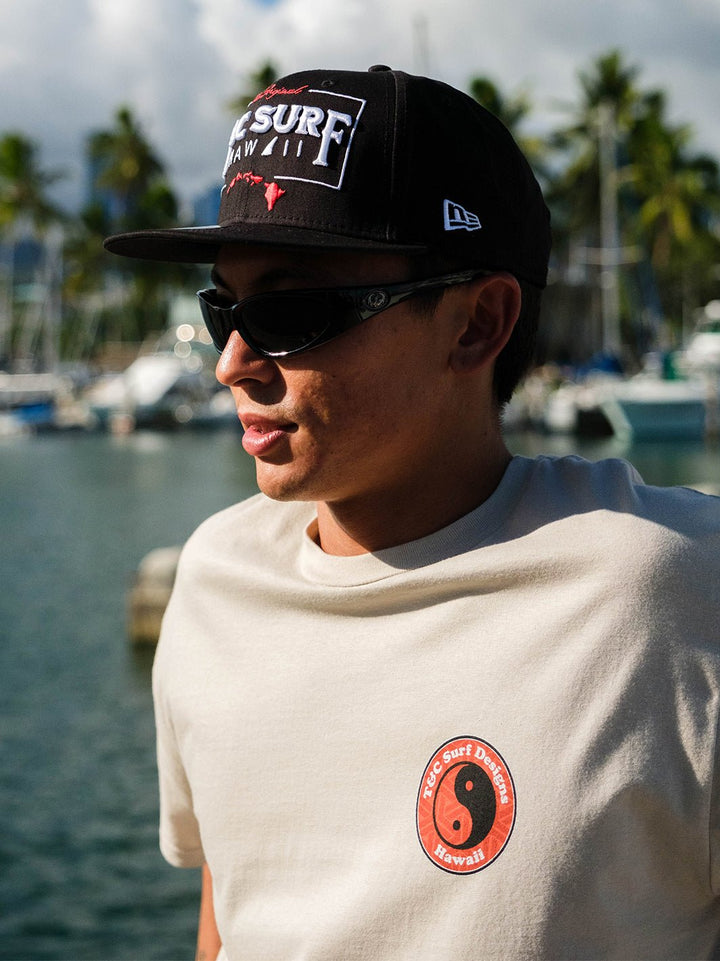 T&C Surf Designs In Frame New Era Cap,