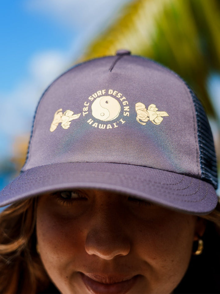 T&C Surf Designs Lei Kui Cap, Charcoal