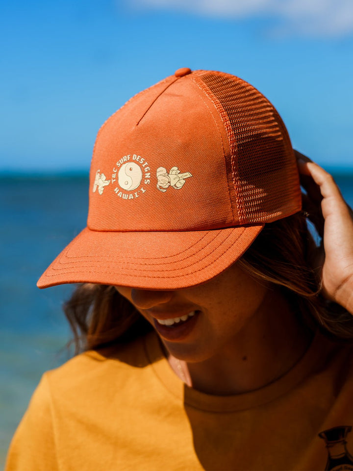 T&C Surf Designs Lei Kui Cap,