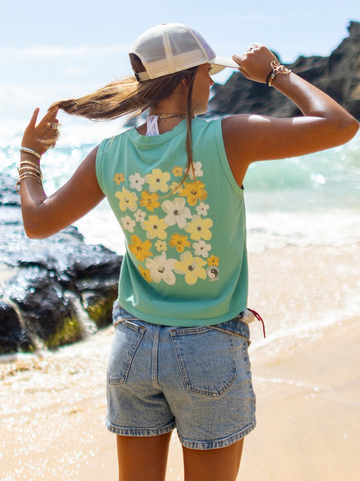 T&C Surf Designs Big Sakura Cap,