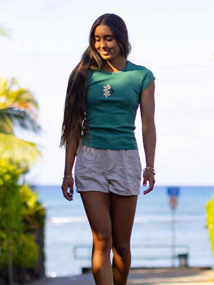 T&C Surf Designs Pua Melia Vertical Cheeky Tee,