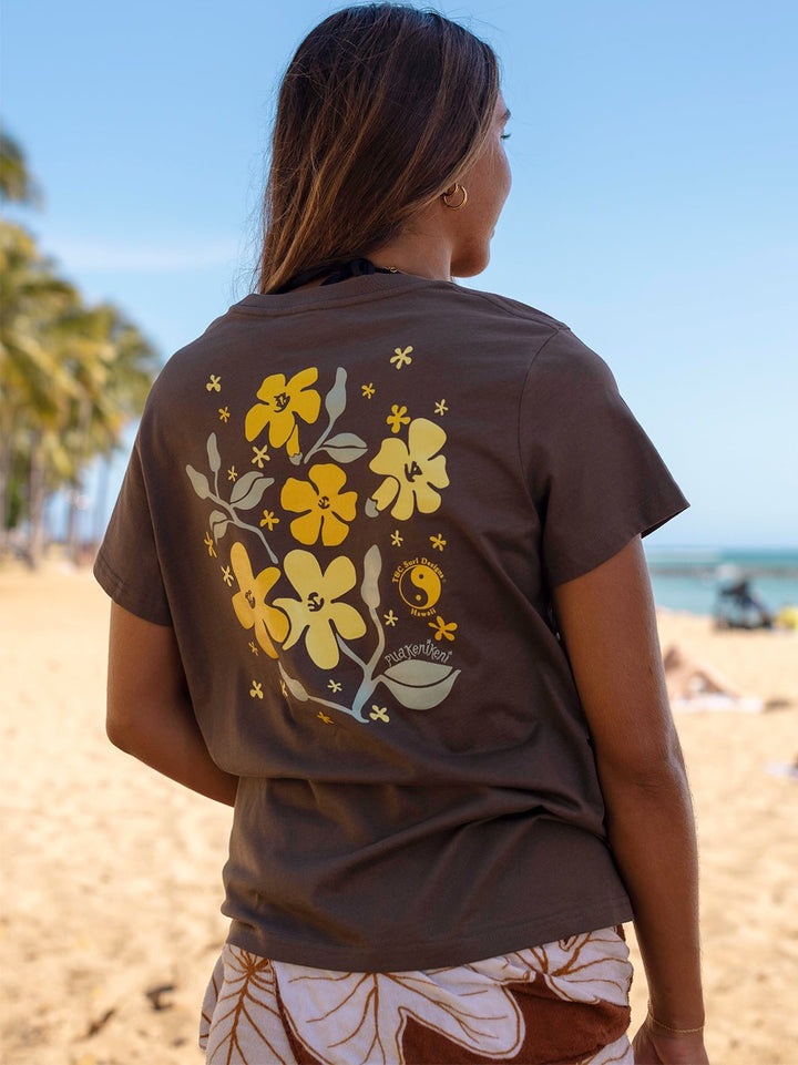 T&C Surf Designs Puakenikeni Blossom Maple Tee,