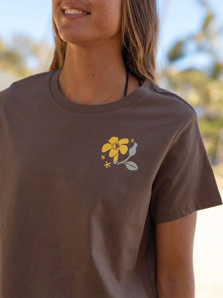 T&C Surf Designs Puakenikeni Blossom Maple Tee,