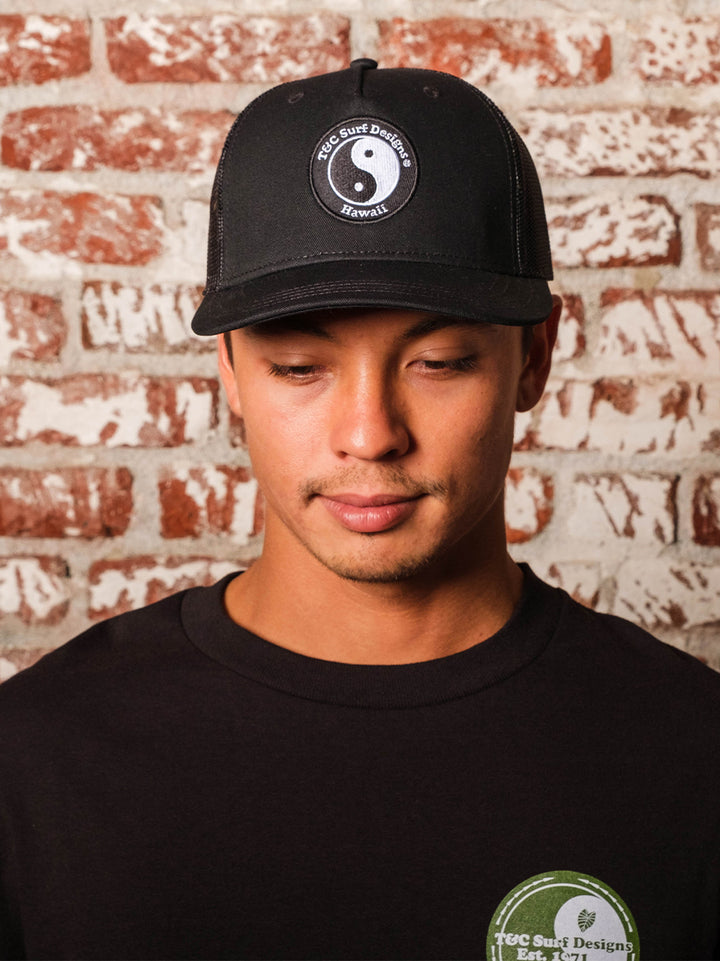 T&C Surf Designs Europe Yin Yang Trucker Cap,