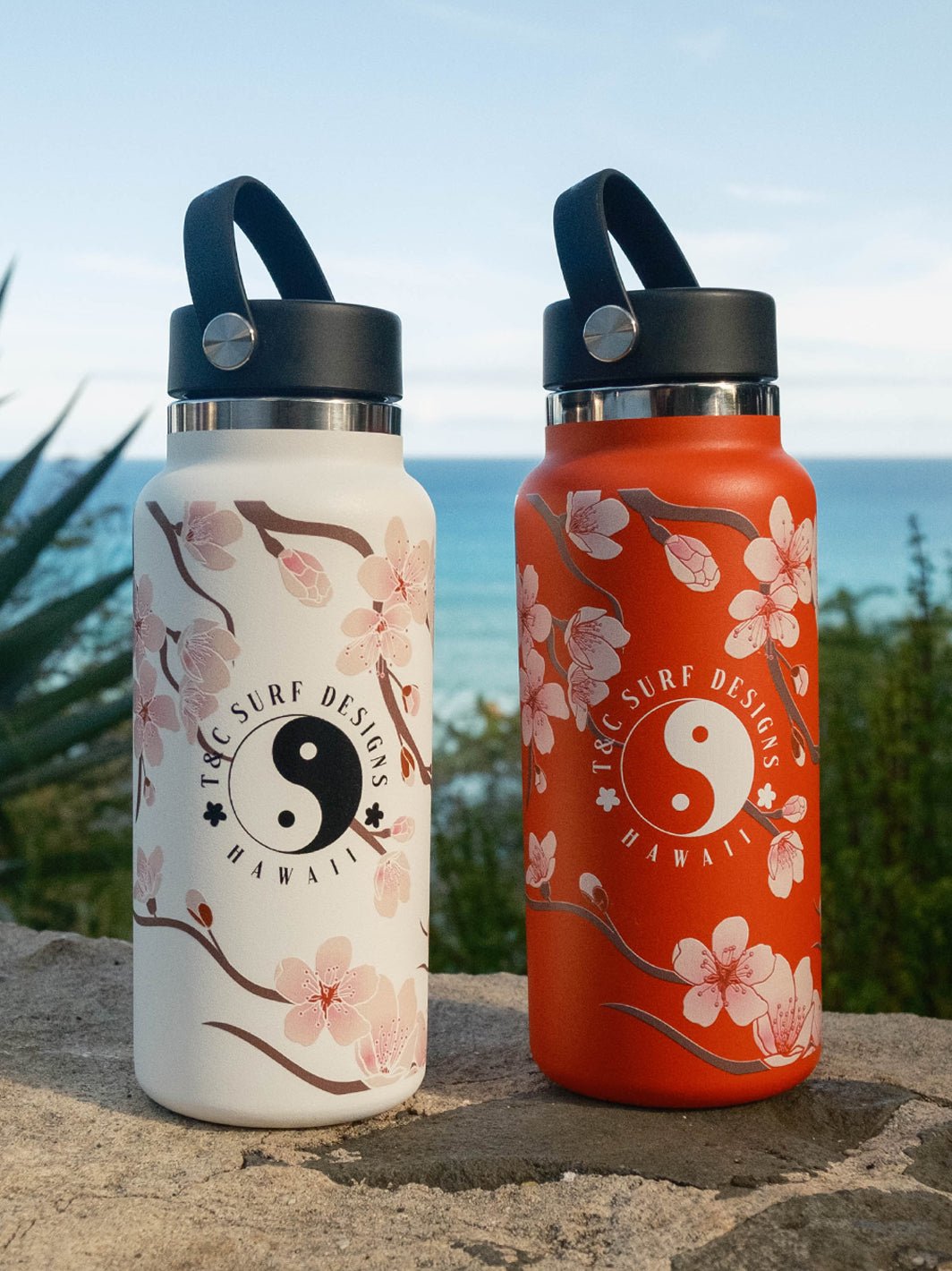T&C Surf Designs T&C Surf 32 oz Cherry Bloom Hydro Flask,