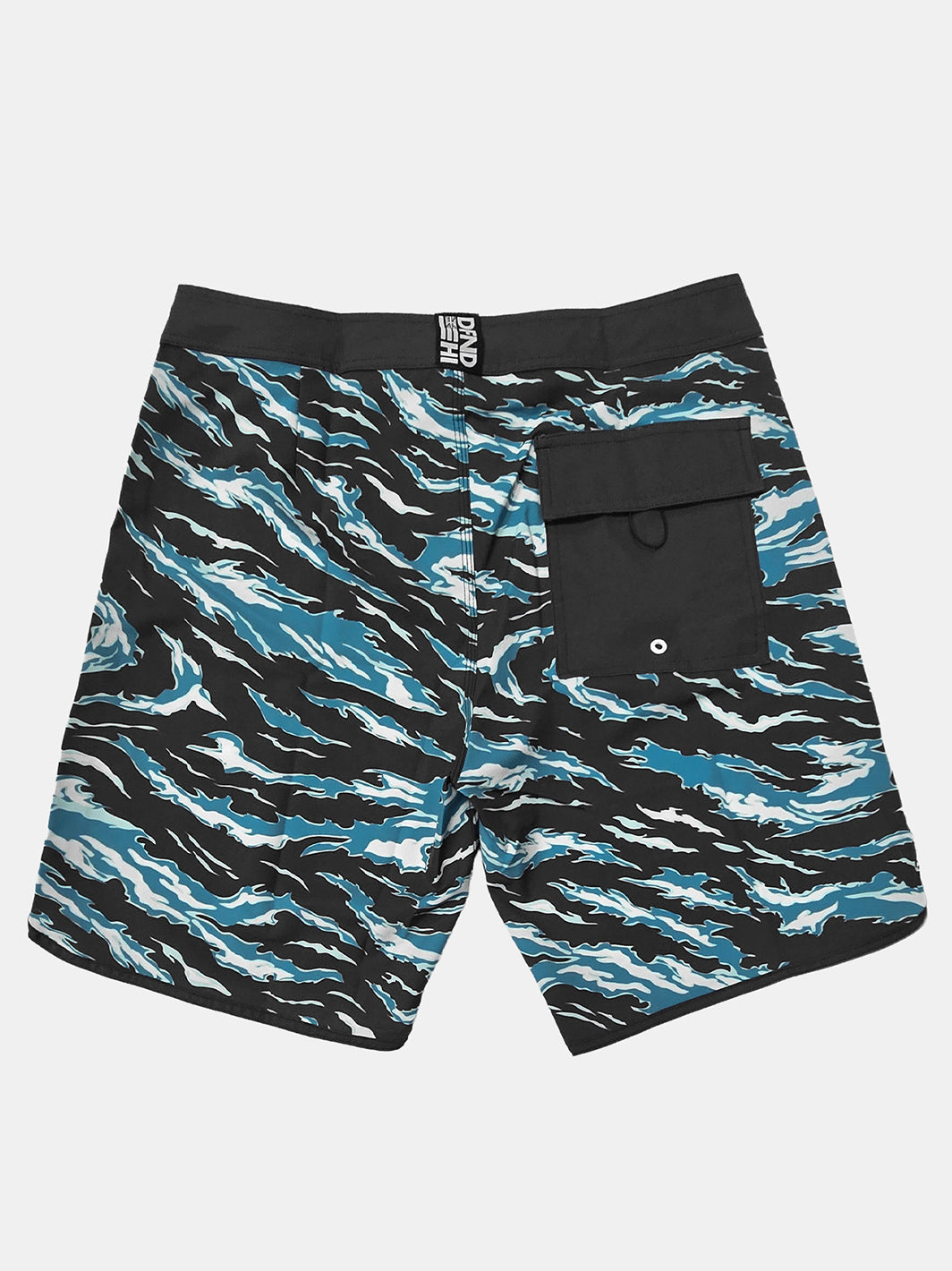Defend Hawaii x T&C Surf Making Waves Boardshort