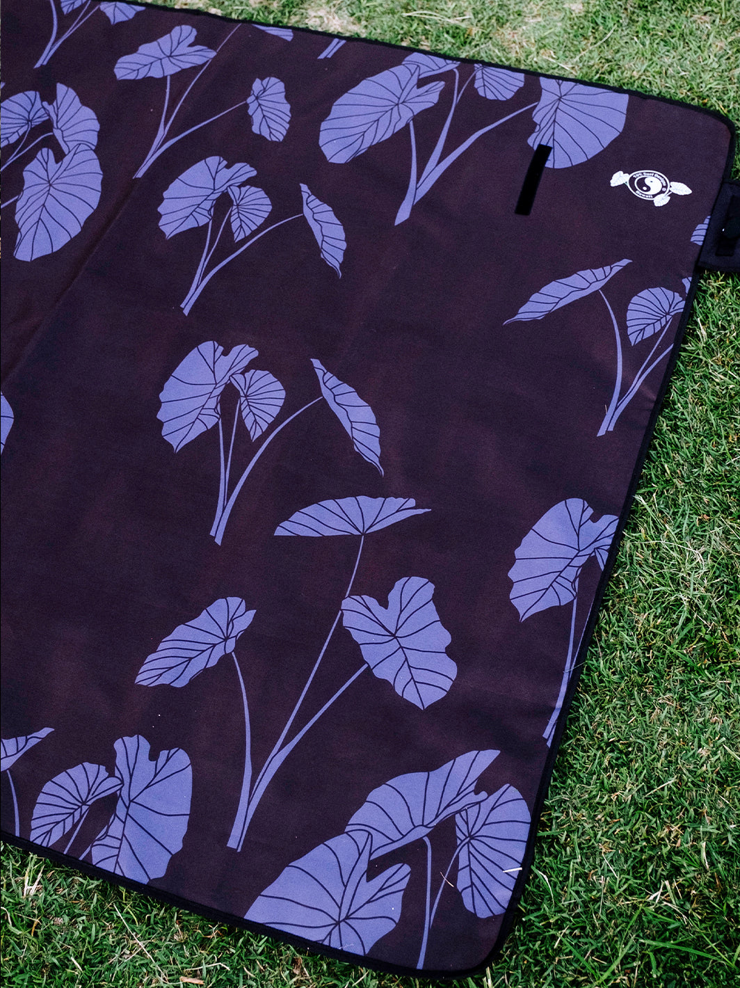 T&C Surf Designs Luau Thick Beach Mat,