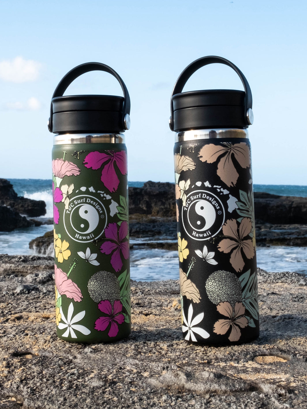 T&C Surf 32 oz Cherry Bloom Hydro Flask in 2023