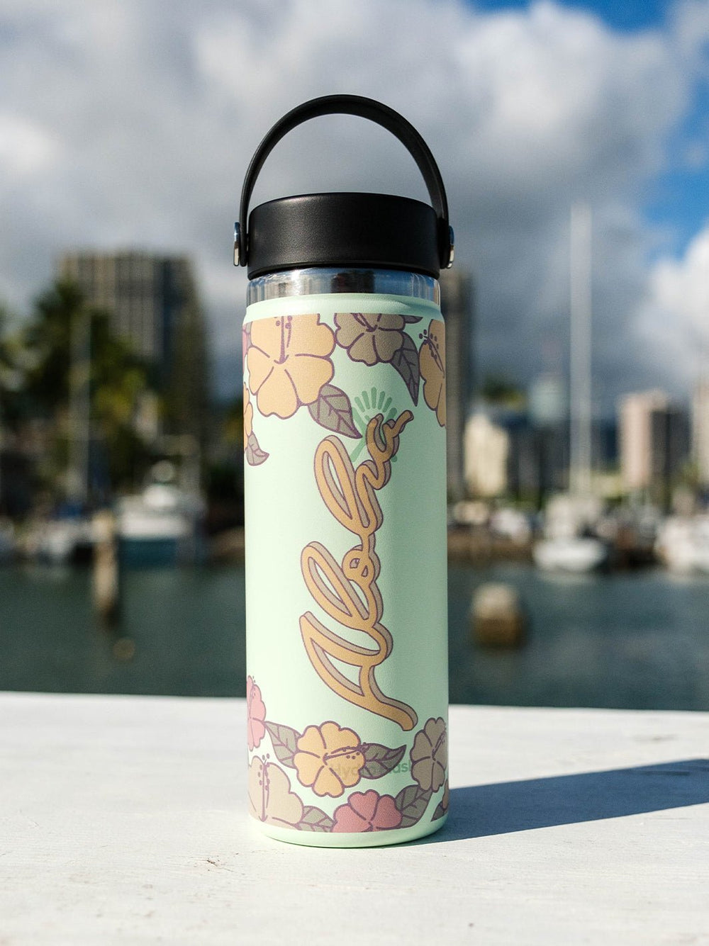 T&C Surf Designs T&C Surf 20 oz Out There Hydro Flask,