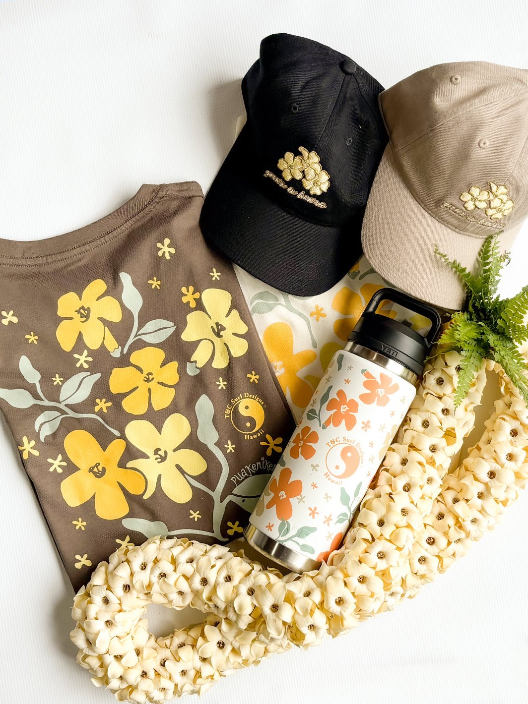 T&C Surf Designs T&C Surf 26 oz Puakenikeni Blossom Rambler Yeti Bottle with Chug Cap,