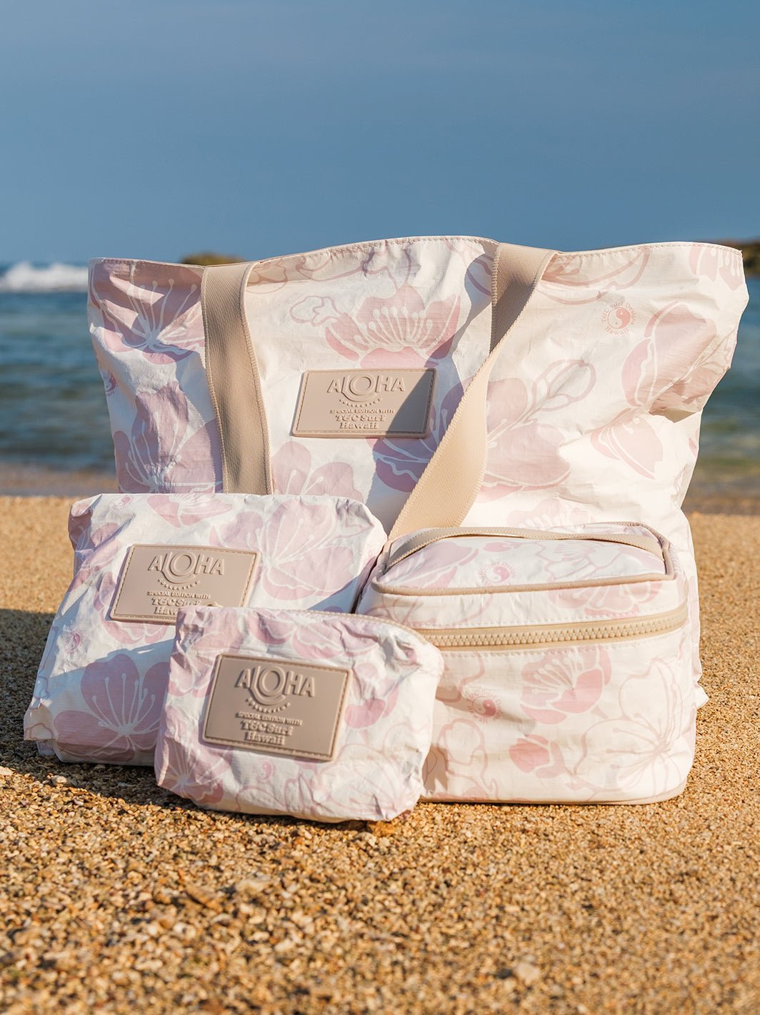 ANTi COUNTRY CLUB TOKYO x SUGARLOAF ポーチ Aloha Collection Cherry Sakura Mini Pouch – T&C Surf Designs