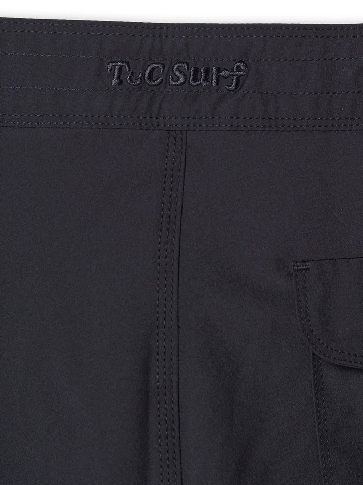 T&C Surf Designs Europe Modern Scallop 18" Boardshort,