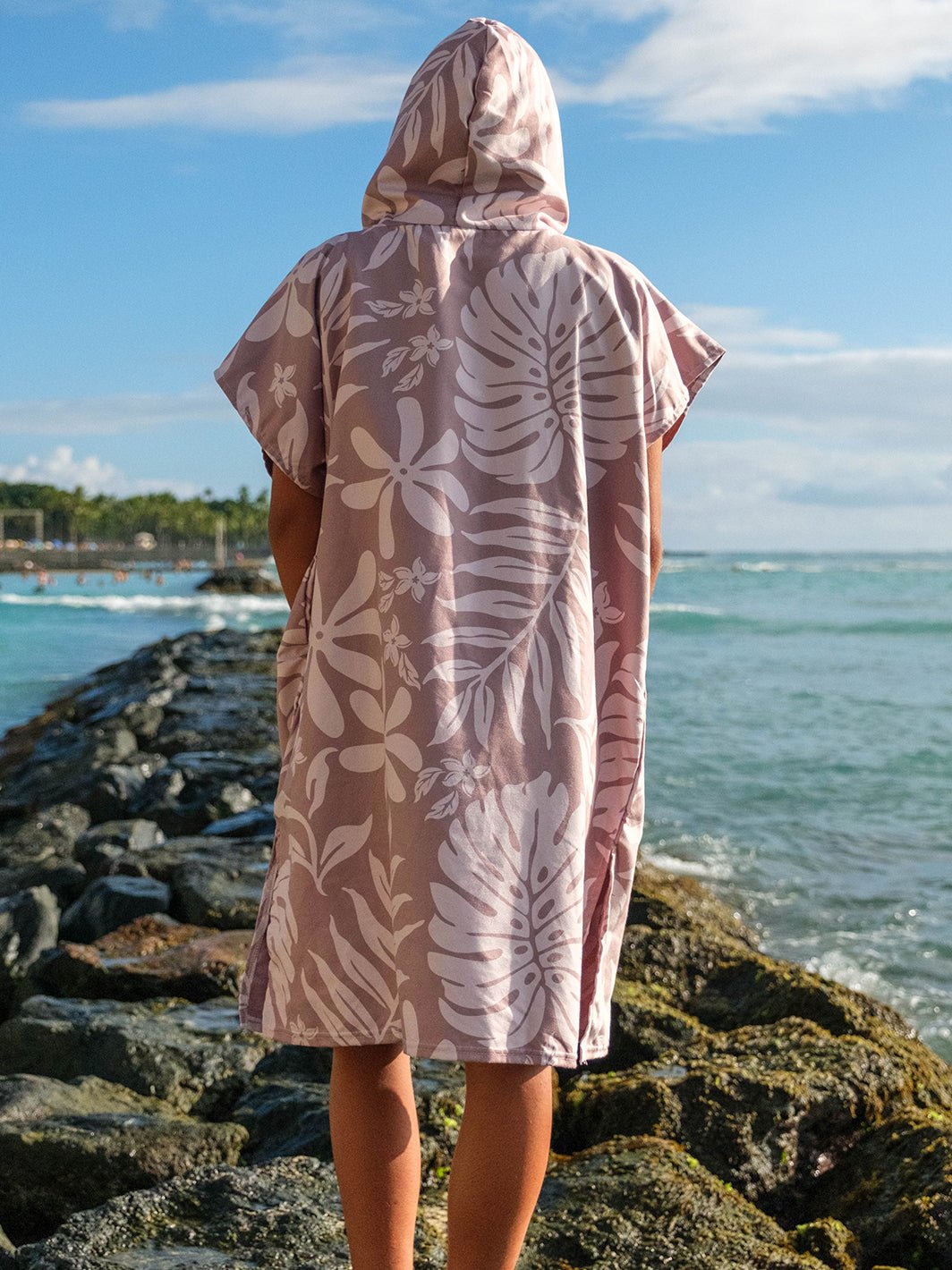 T&C Surf Designs T&C Surf Retro Tropic Poncho,