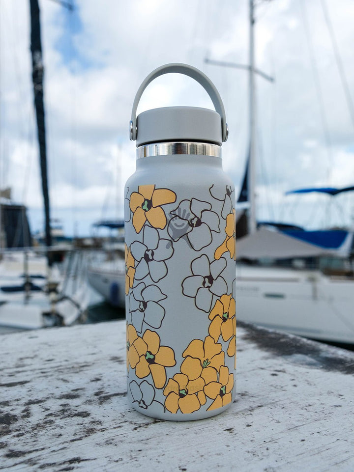 T&C Surf Designs T&C Surf 32 oz All Ova Puakenikeni Hydro Flask,