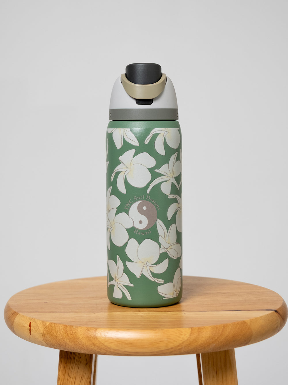 T&C Surf Designs T&C Surf 32 oz Plumeria Logo Owala,