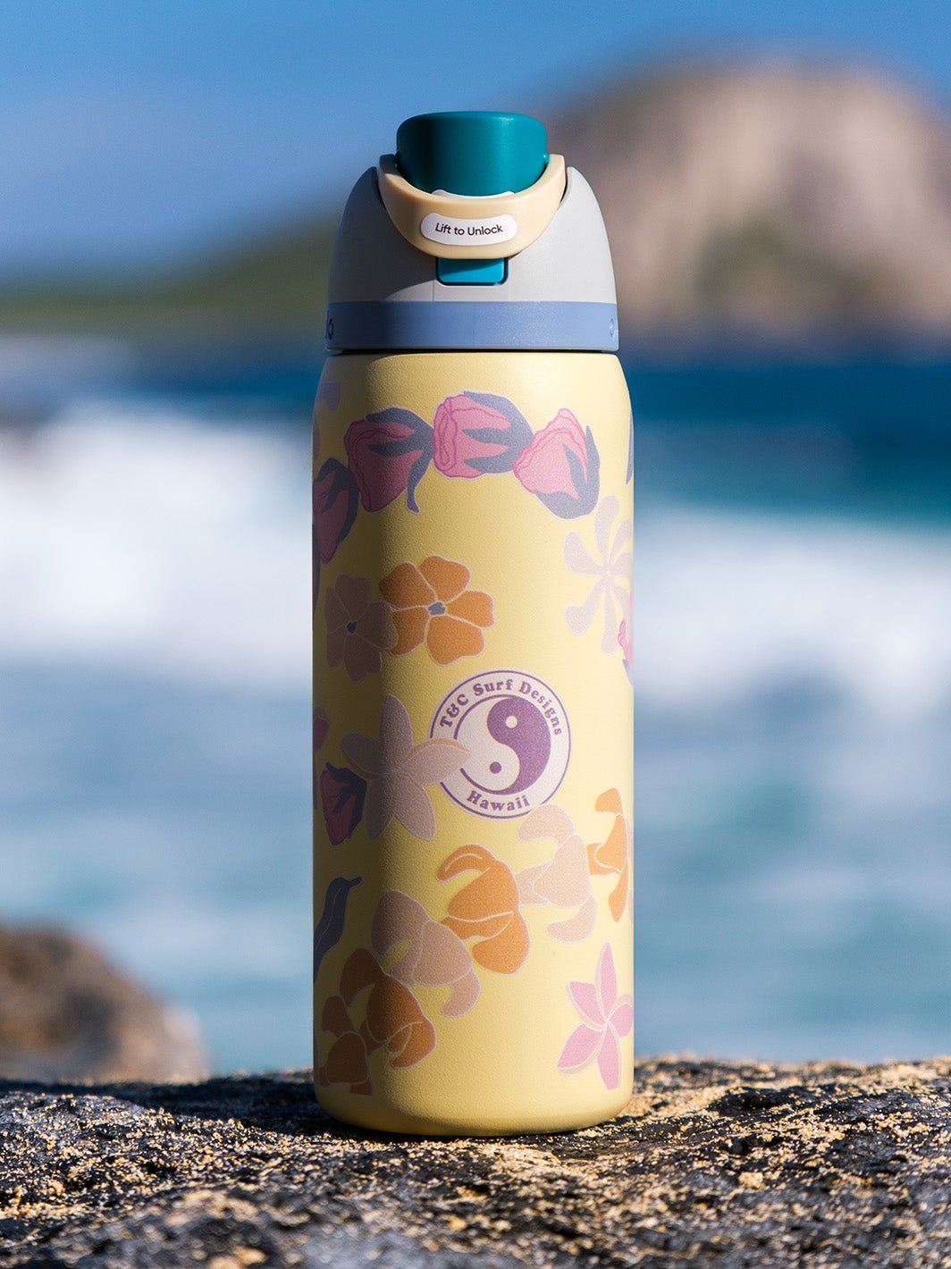 T&C Surf Designs T&C Surf 32 oz Lei Scatter Owala,