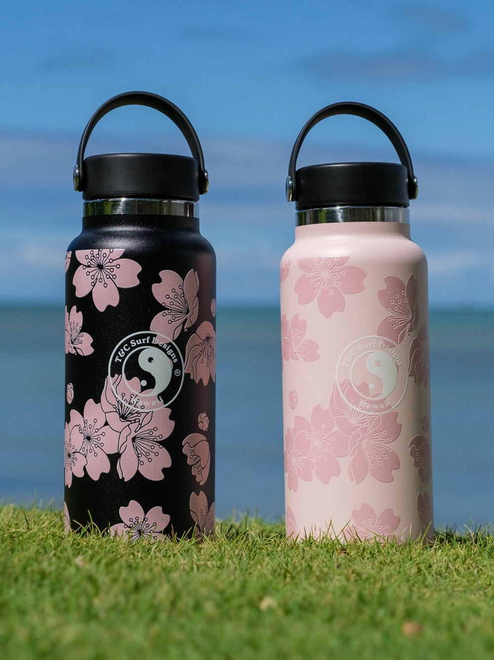 T&C Surf Designs T&C Surf 32 oz Etched Sakura Hydro Flask, 