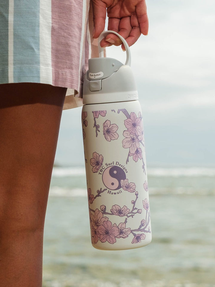 T&C Surf Designs T&C Surf 32 oz Sakura Branch Owala,