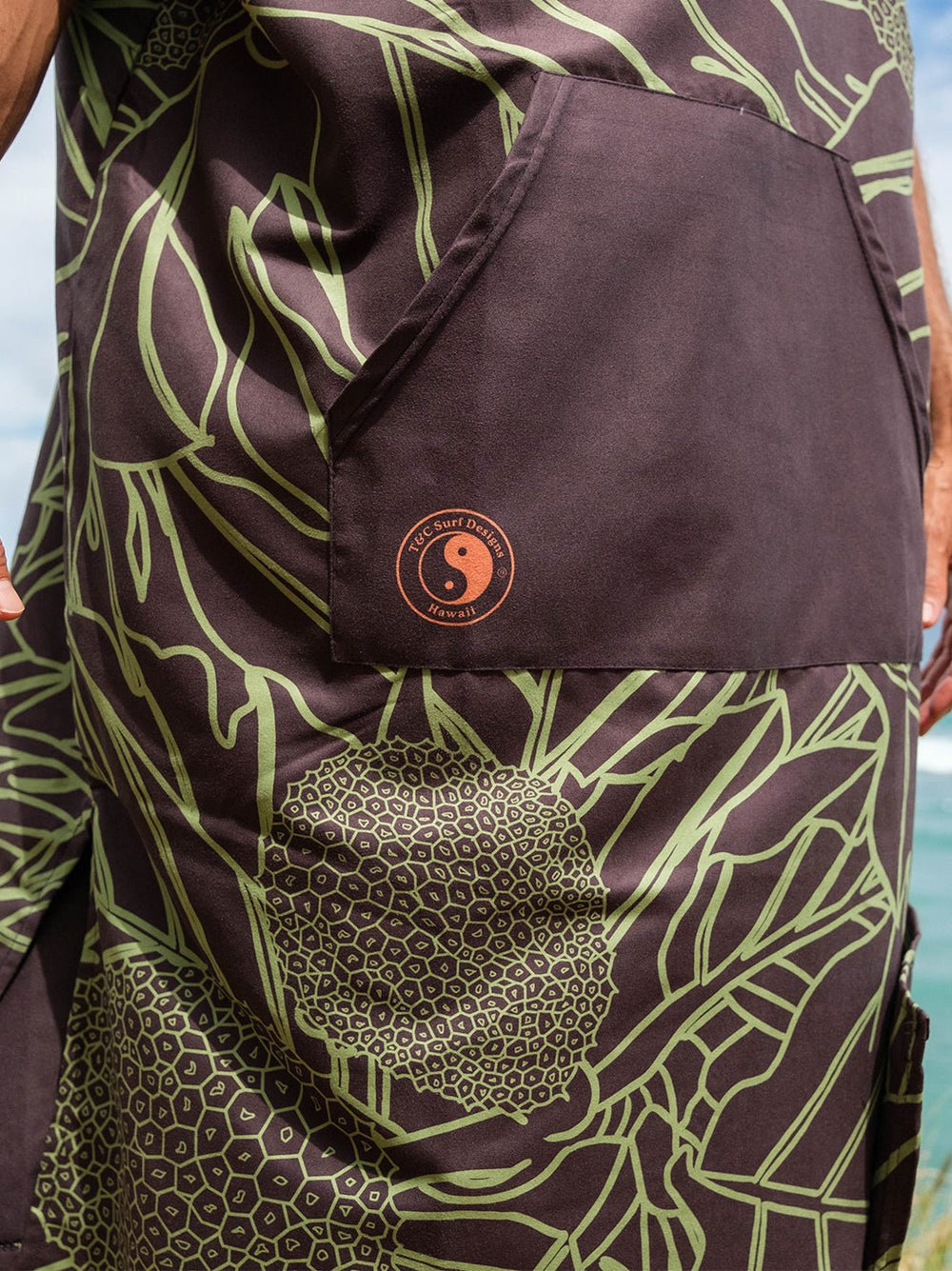 T&C Surf Designs Ulu Poncho,