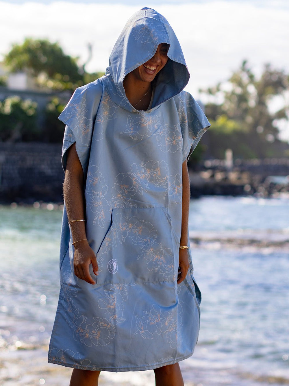 T&C Surf Designs Simple Plumeria Poncho,