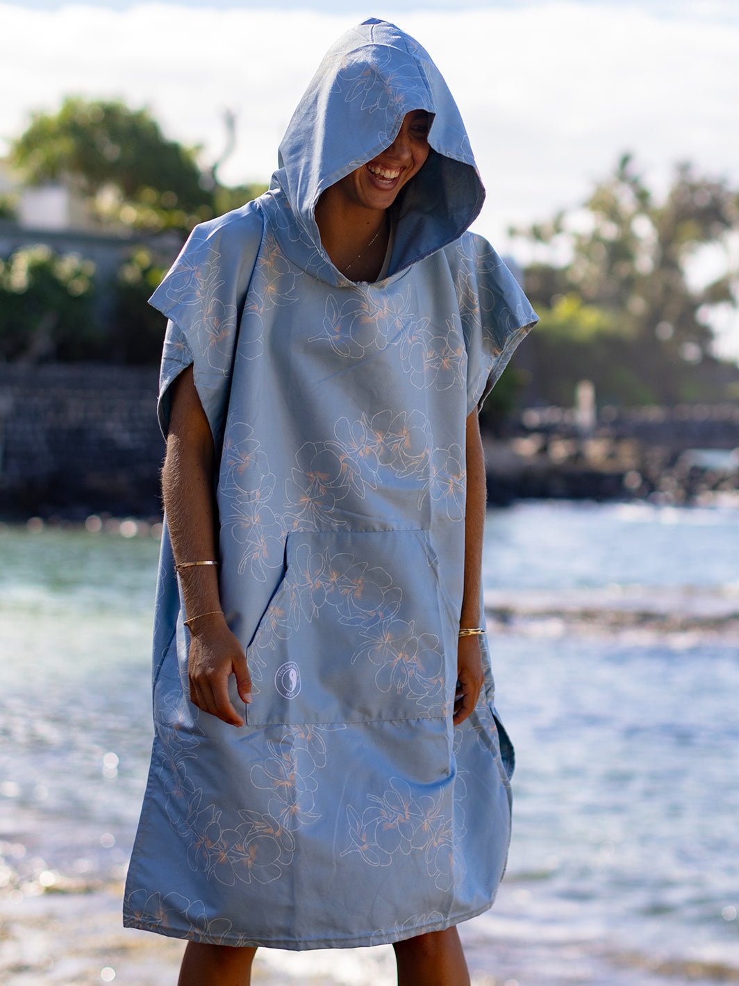 T&C Surf Designs Simple Plumeria Poncho,