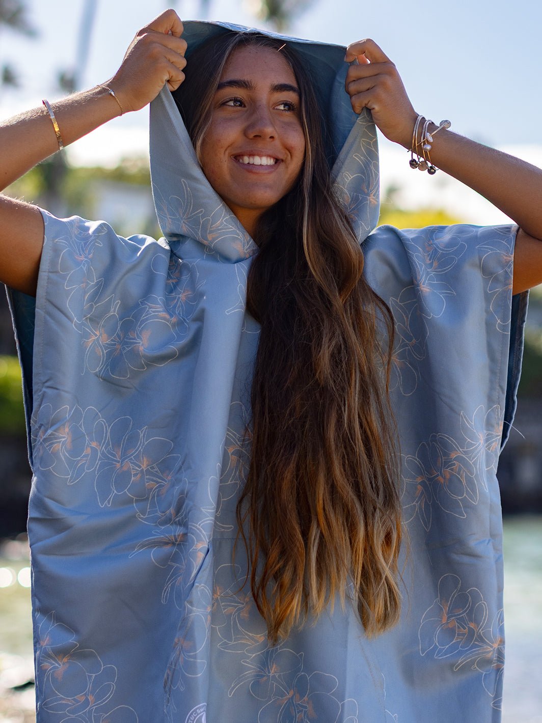 T&C Surf Designs Simple Plumeria Poncho,