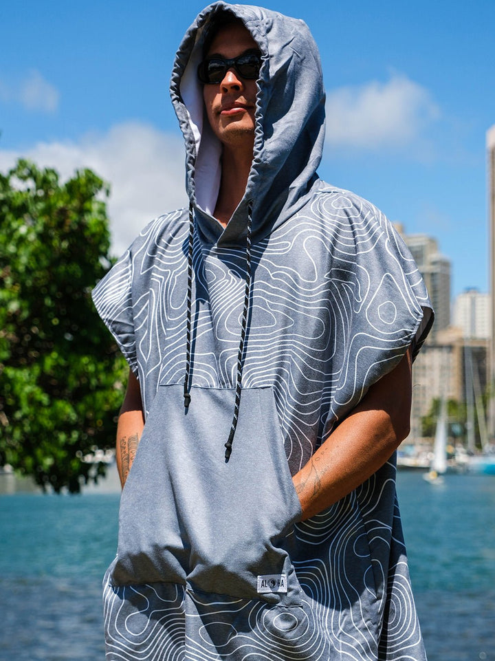 T&C Surf Designs Shoreline Poncho,