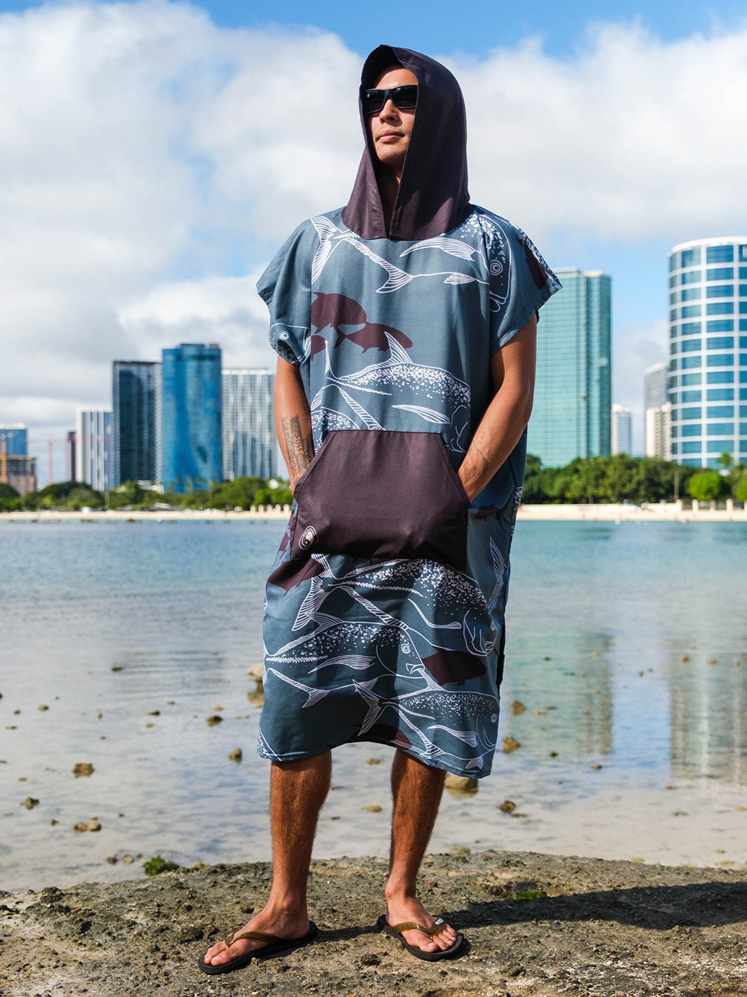 T&C Surf Designs Ulua Flow Poncho,