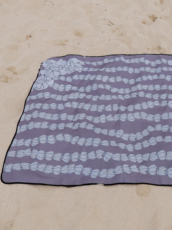 T&C Surf Designs Pikake Pearl Thick Beach Mat,