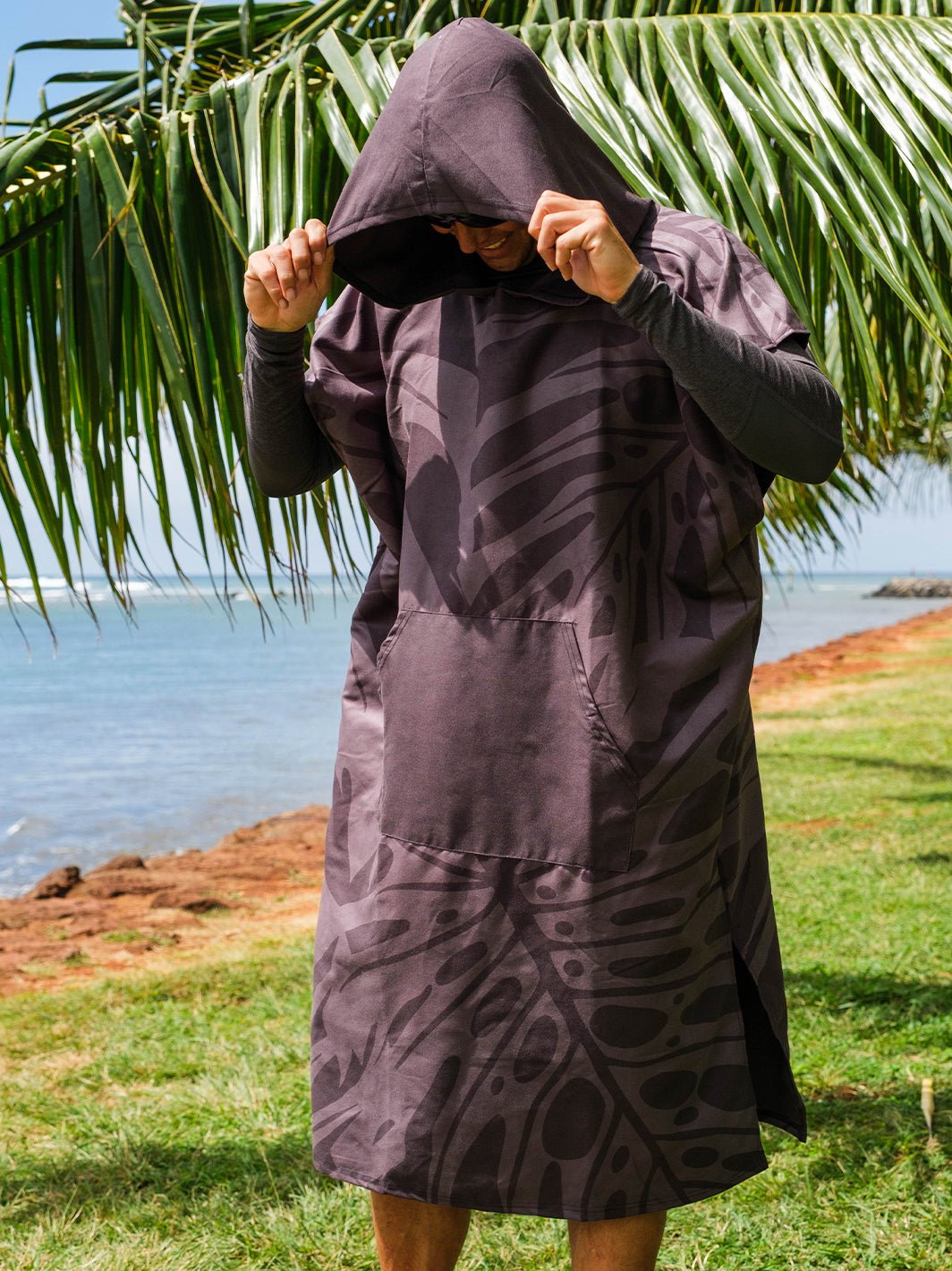 Monstera Poncho – T&C Surf Designs