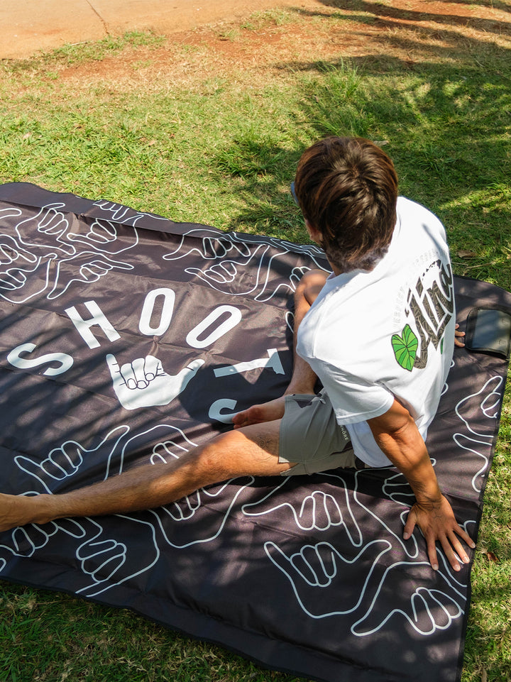 Shoots Thick Beach Mat