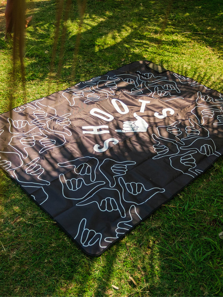 Shoots Thick Beach Mat