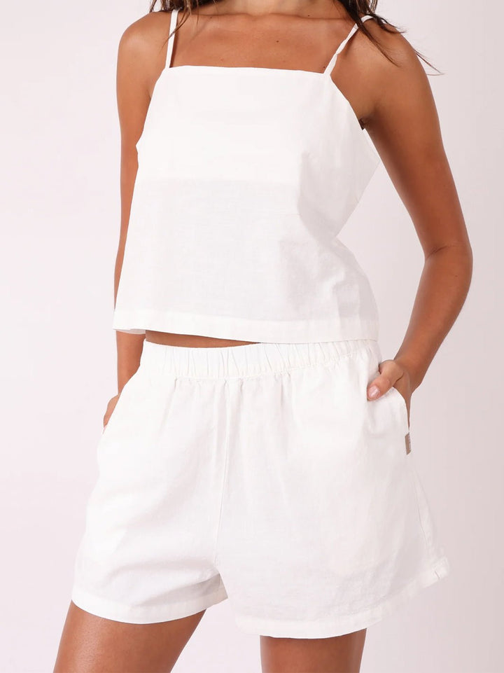 Australia Essential Short