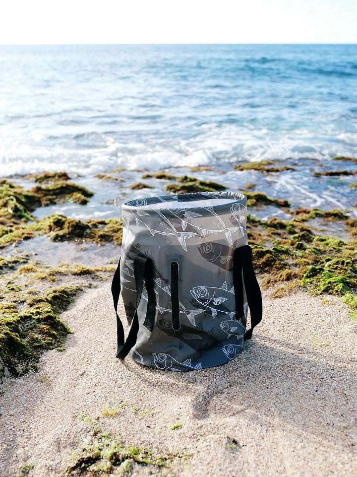Akule Bucket Bag