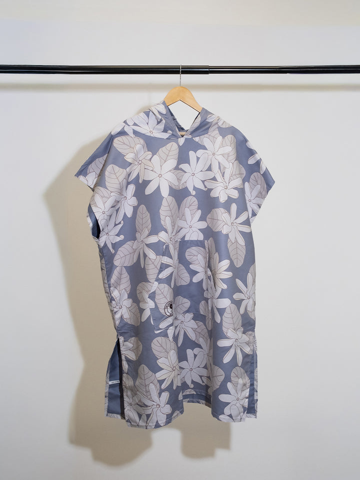 Tiare Cluster Poncho