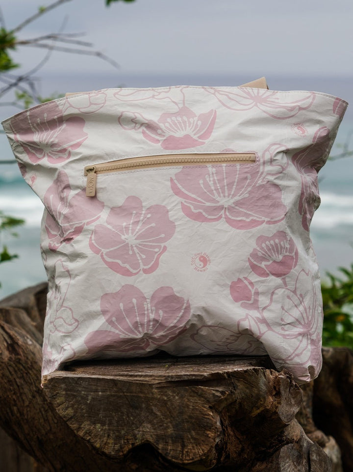 T&C Surf Designs Aloha Collection Cherry Sakura Day Tripper Bag,