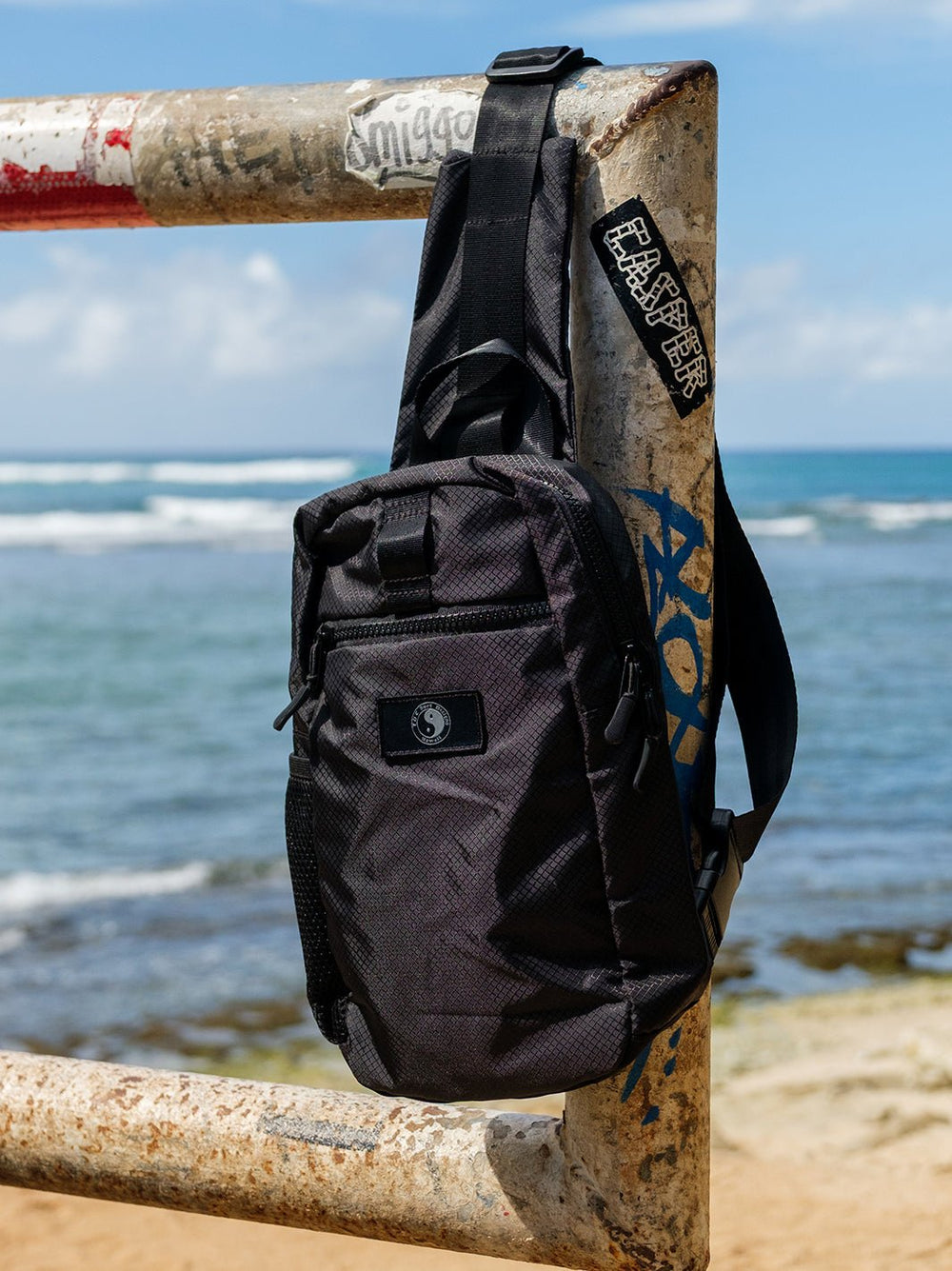 T&C Surf Designs Hopper Sling Bag,