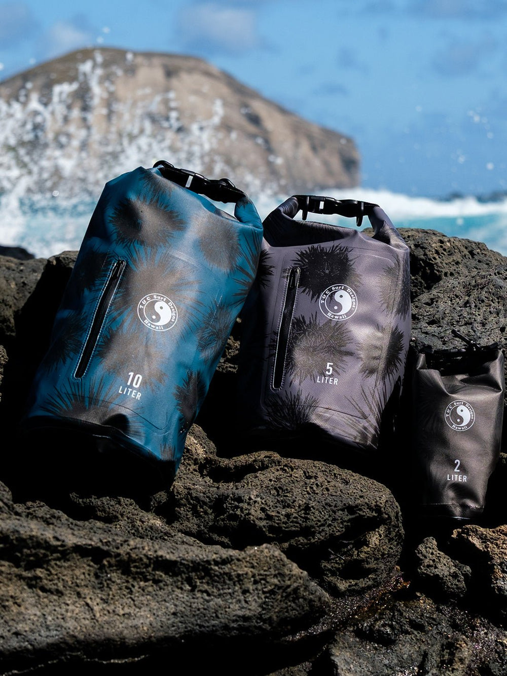 T&C Surf Designs Vana 2L Dry Bag,