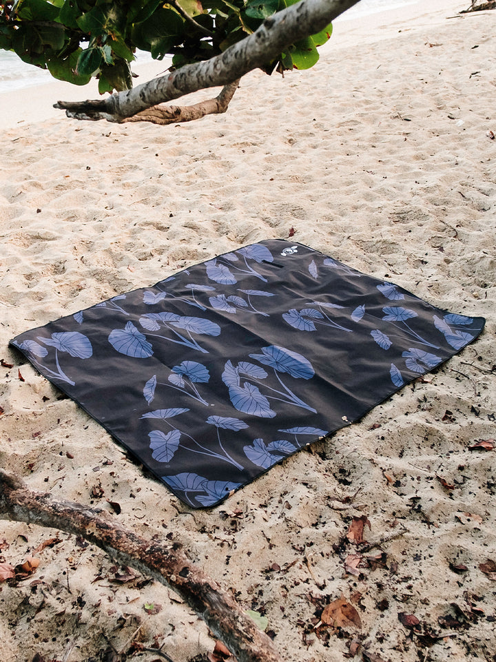 T&C Surf Designs Luau Thick Beach Mat,