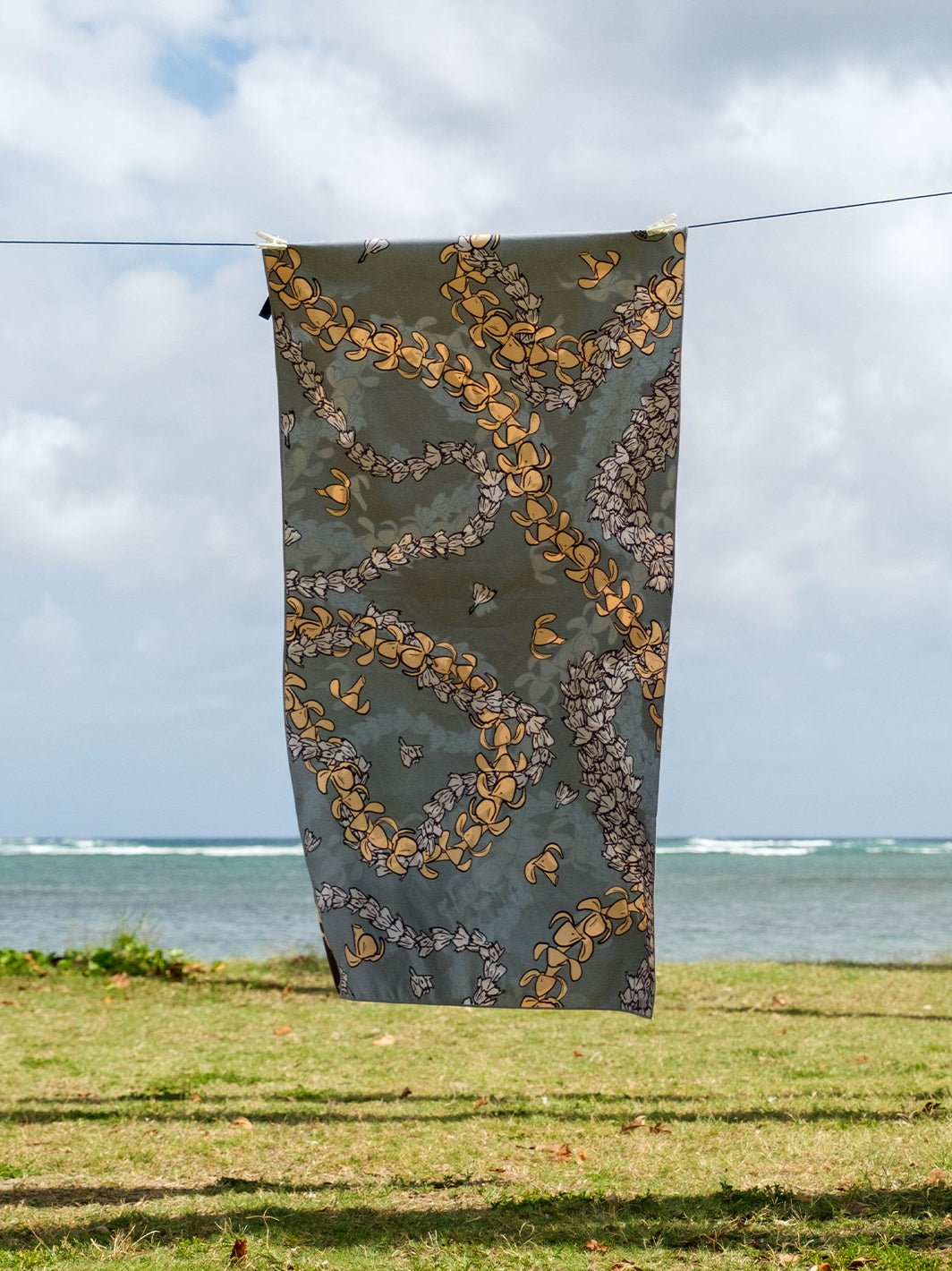 T&C Surf Designs Sketch Multi Lei Microfiber Towel,
