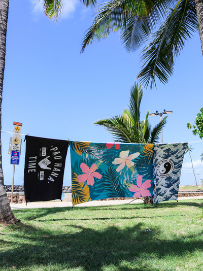 T&C Surf Designs T&C Surf Hibiscus Microfiber Towel Blanket, 