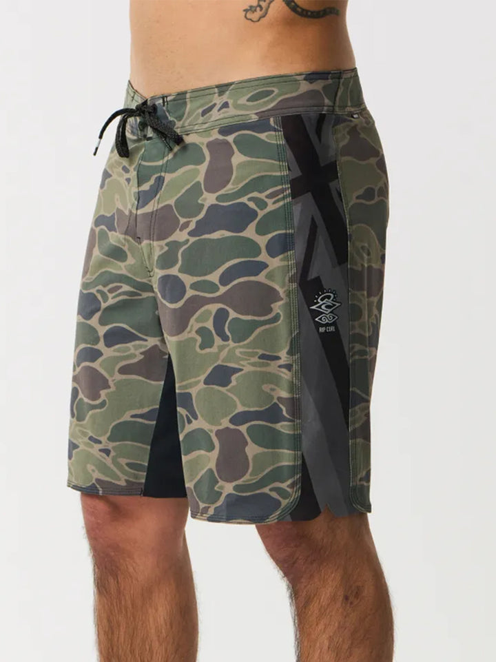 Eddie Would Go Mirage 3-2-One Ultimate Boardshort