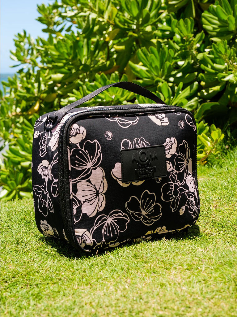 ヘアポーチエクラ Aloha Collection Cherry Sakura Lunch Tote – T&C Surf Designs
