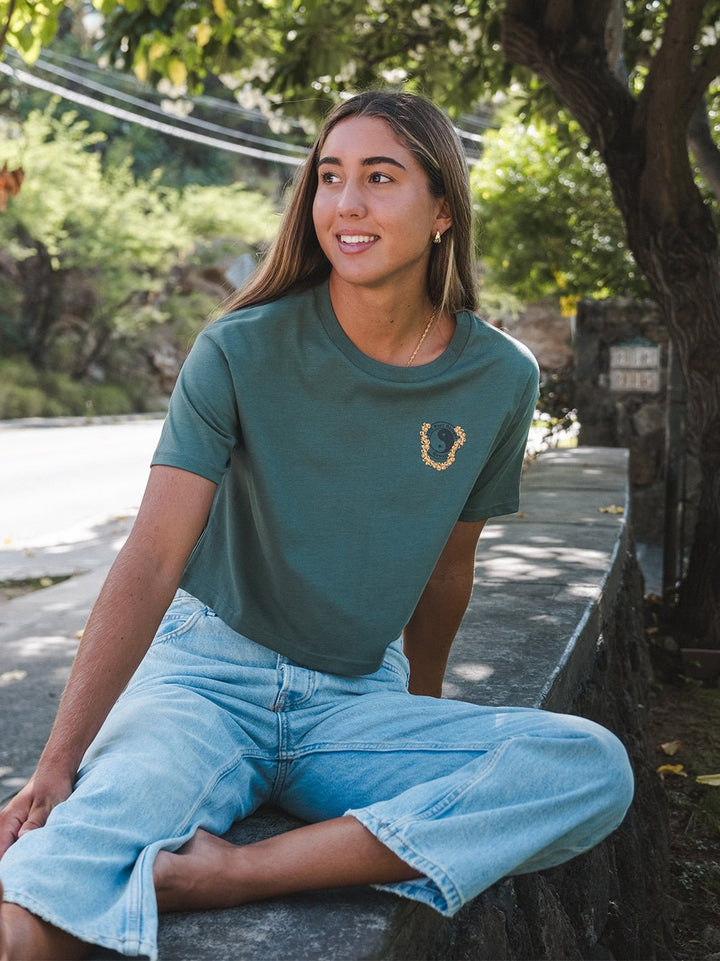 T&C Surf Designs More Lei Crop Tee,