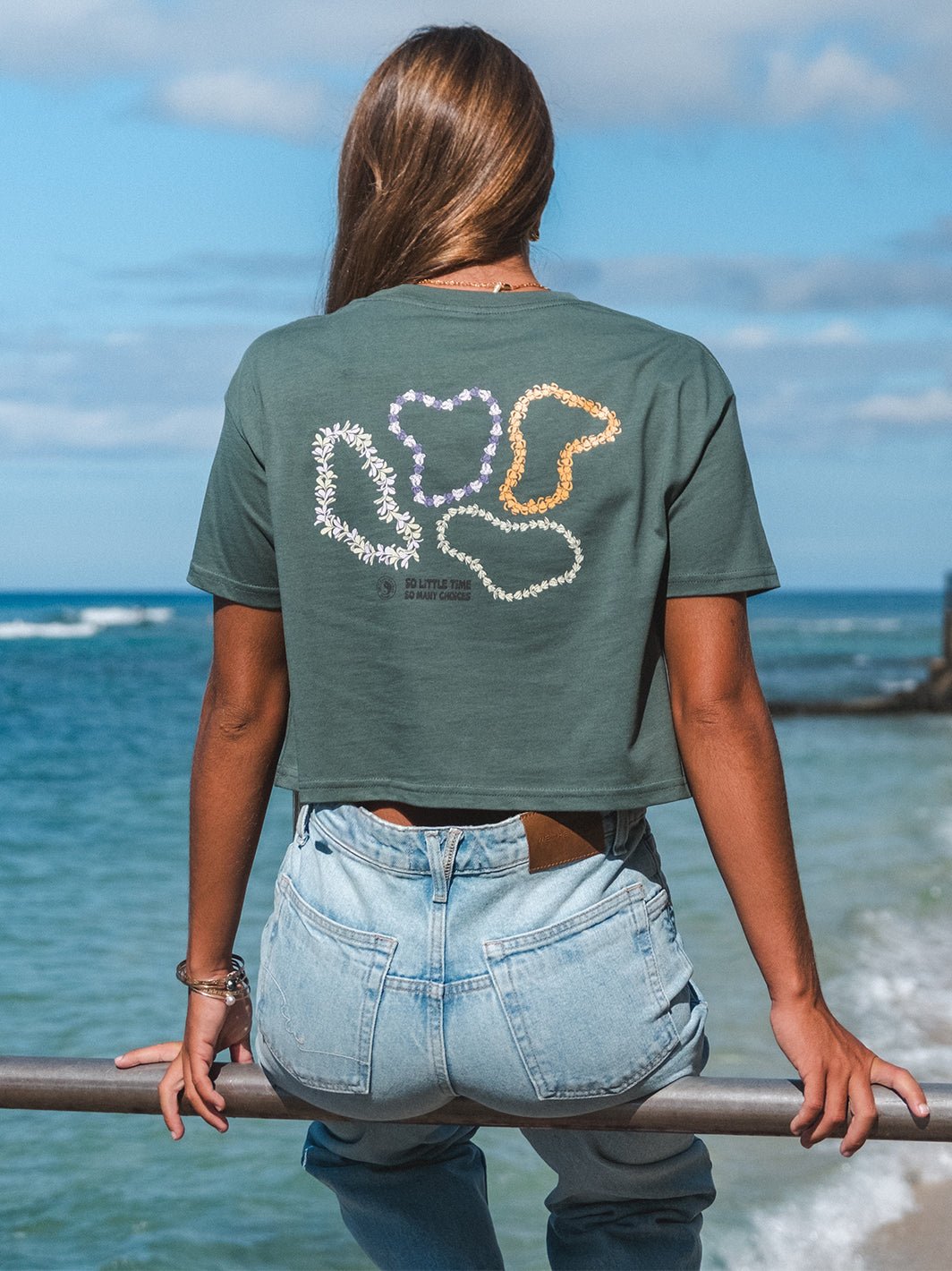 T&C Surf Designs More Lei Crop Tee,