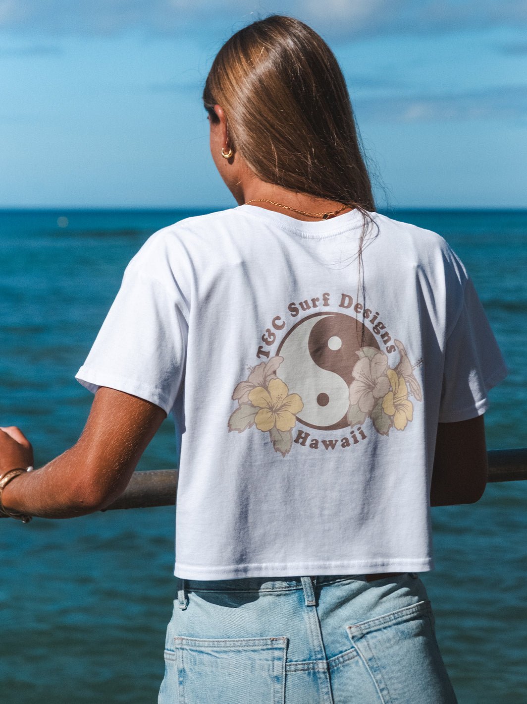 Hibiscus Bunch Crop Tee