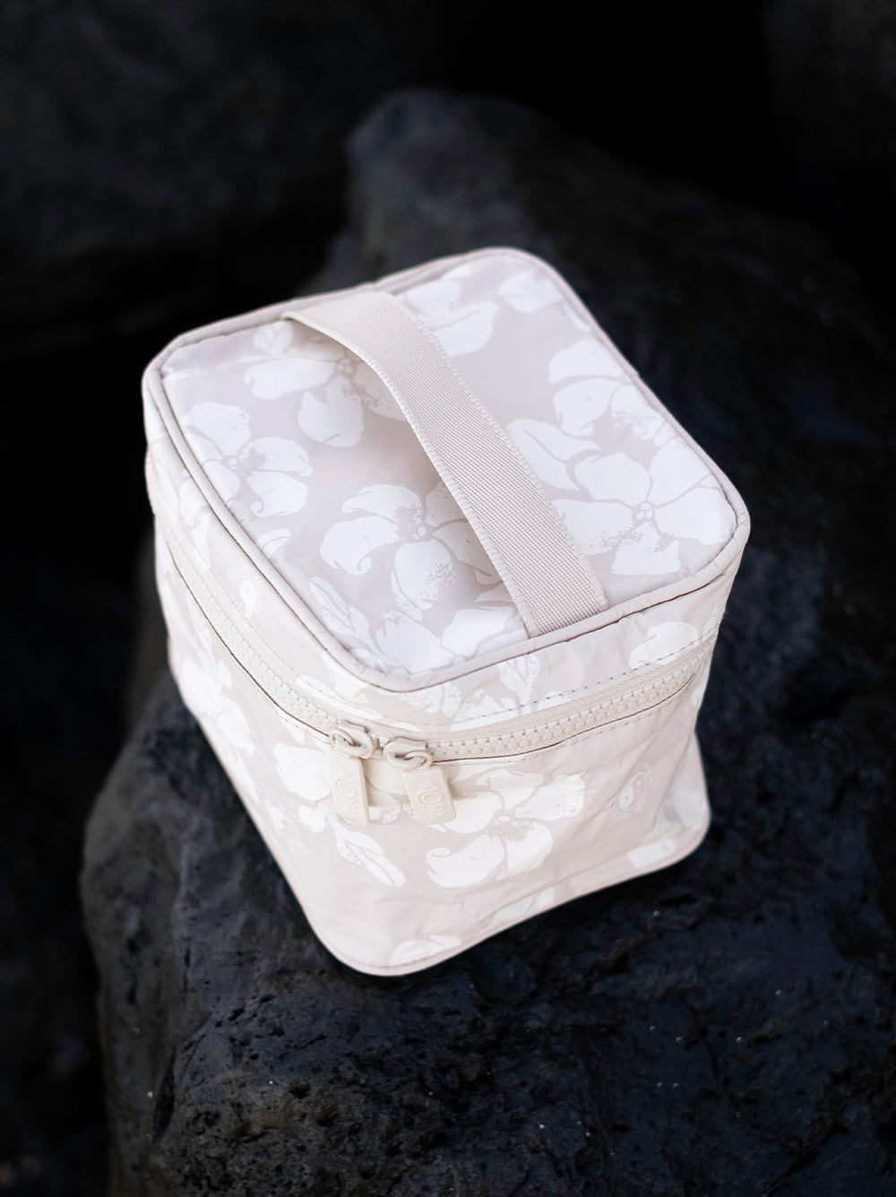 T&C Surf x Aloha Collection Puakenikeni Distressed Cabin Crew Kit - T&C Surf Designs