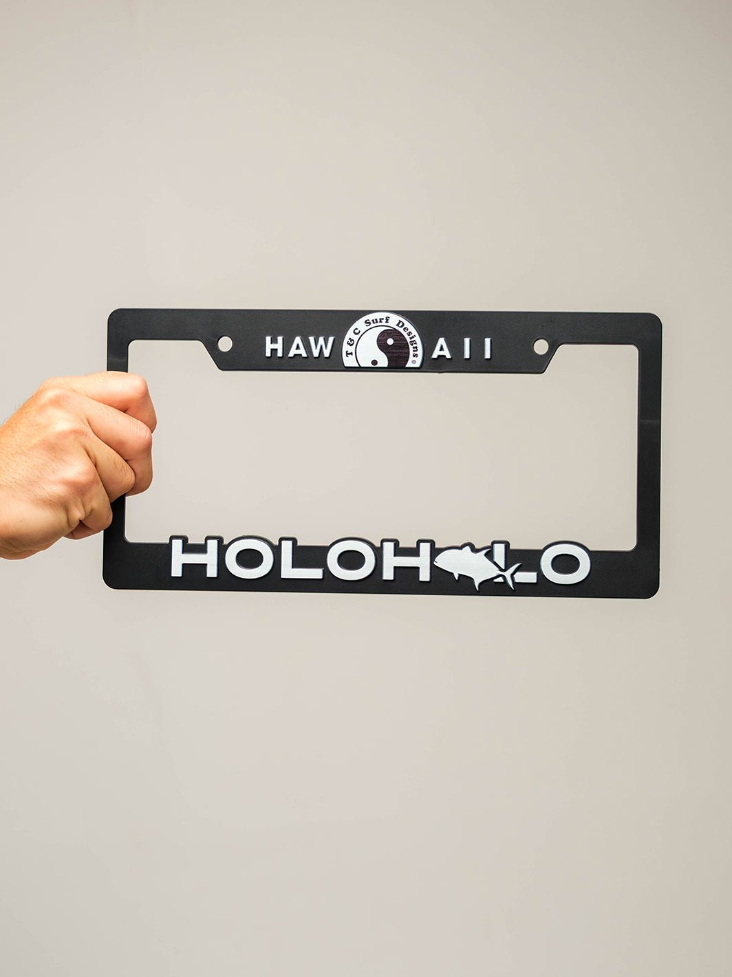 T&C Surf Designs Holoholo License Plate,