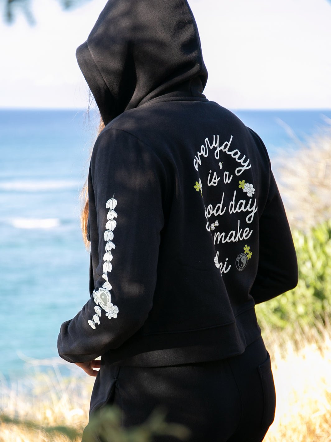 T&C Surf Designs T&C Surf Good Day Zip Crop Hoodie, 